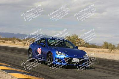 media/Jan-26-2025-SCCA SD (Sun) [[bcf61ed115]]/4-Women Novice/Session 2 (Turn 7 Inside)/